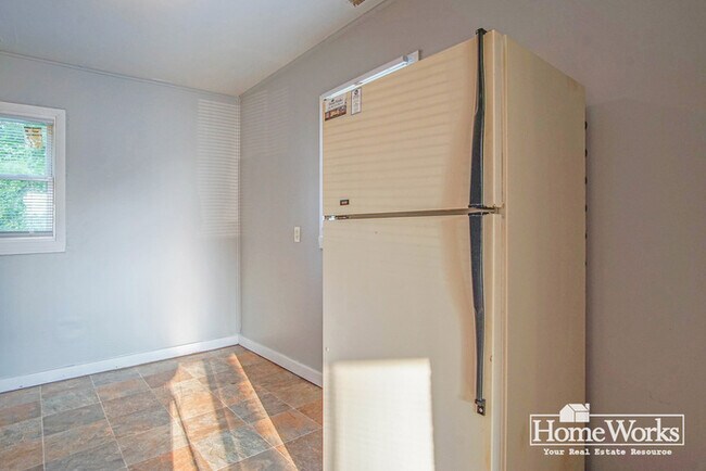 Foto del edificio - 237 S Kaley St, South Bend, IN, 46619