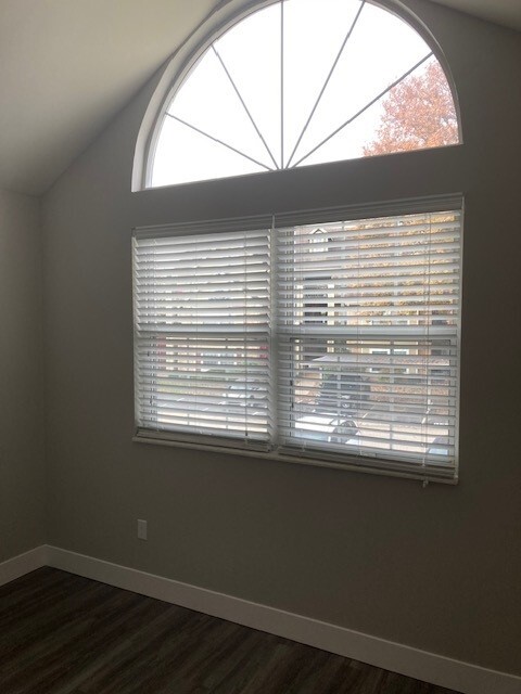 Edinburgh Master Bedroom with Sunburst Window - Patterson Place Apartments