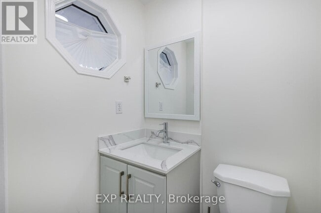 Building Photo - 17 Orok Ln
