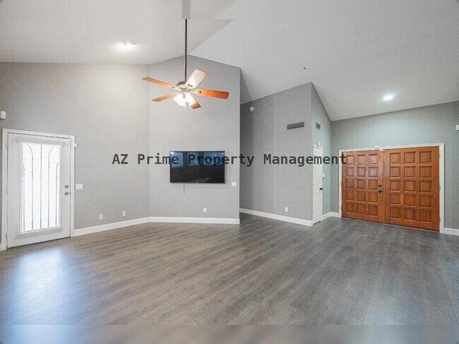 Foto del edificio - 23750 N 75th Pl