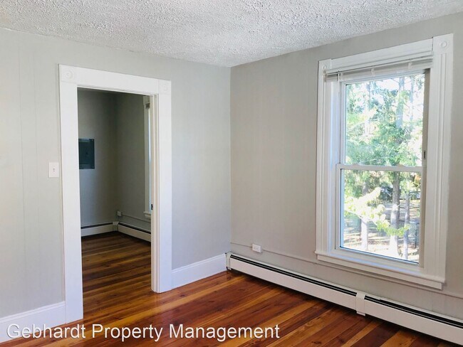 Building Photo - 2 br, 1 bath House - 20 New St Unit 2