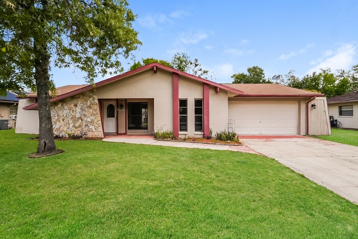 Foto principal - 10165 Gamewell St