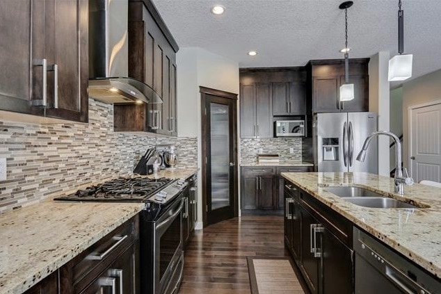 Building Photo - 111 Bayview St SW