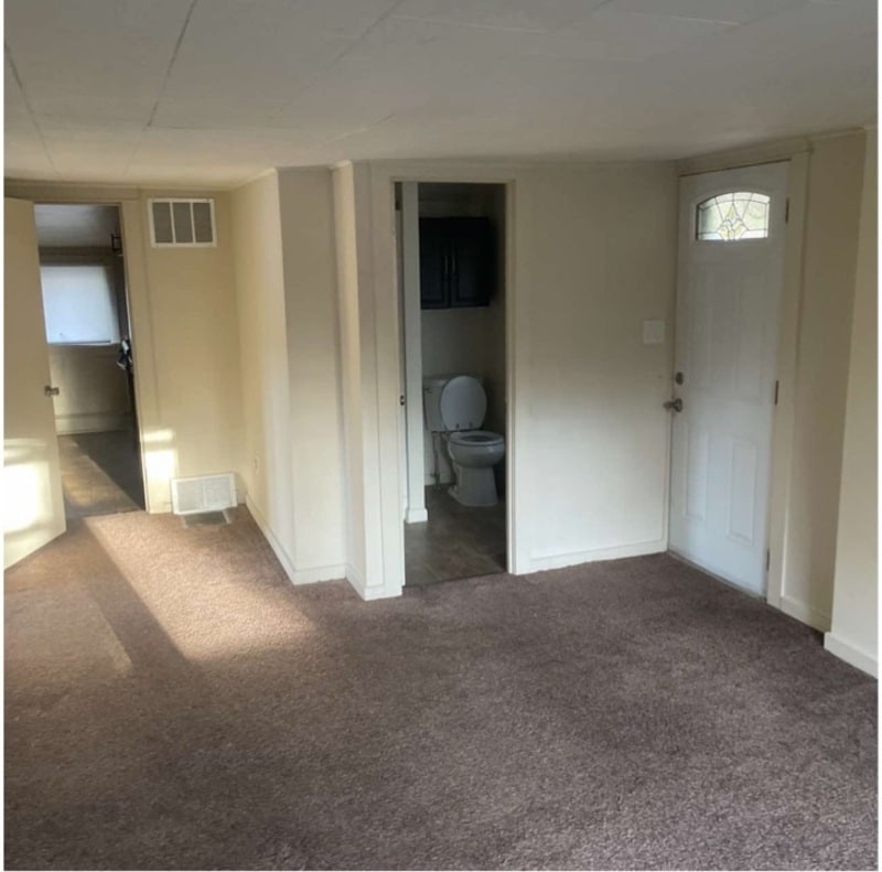 Foto del edificio - 139 Leona Ave