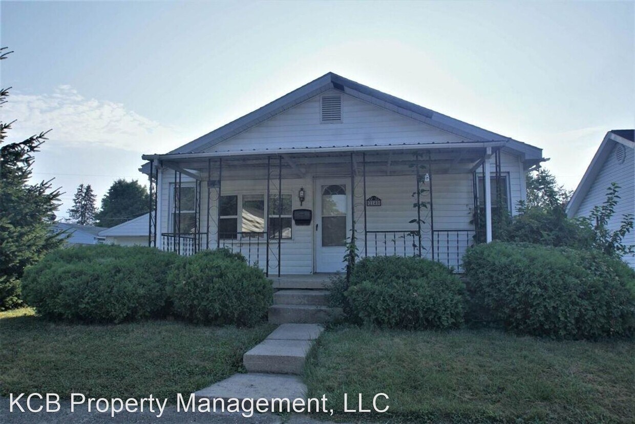 Primary Photo - 3 br, 1 bath House - 2140 North Bell Street