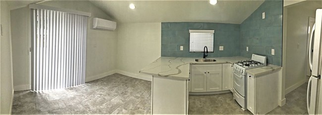 Building Photo - 1870 3RD ST LA VERNE 1 BED / 1 BATH