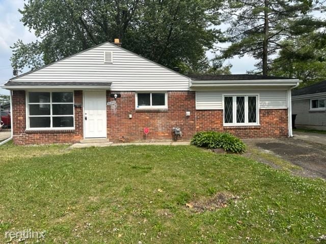 Primary Photo - 3 br, 1 bath House - 26060 Kathy St