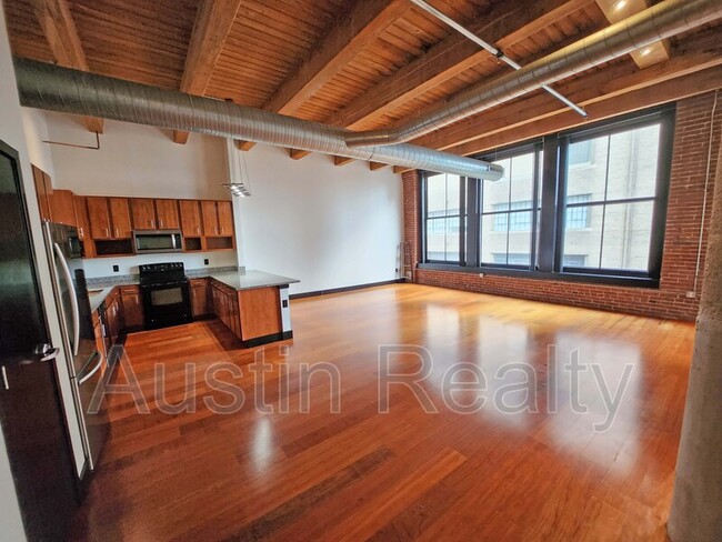 Building Photo - 1113 Washington Ave