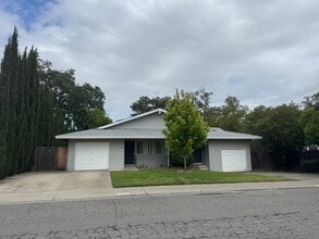 Building Photo - 5322 Castle St