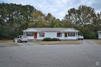 Building Photo - 124 Ivie Cir