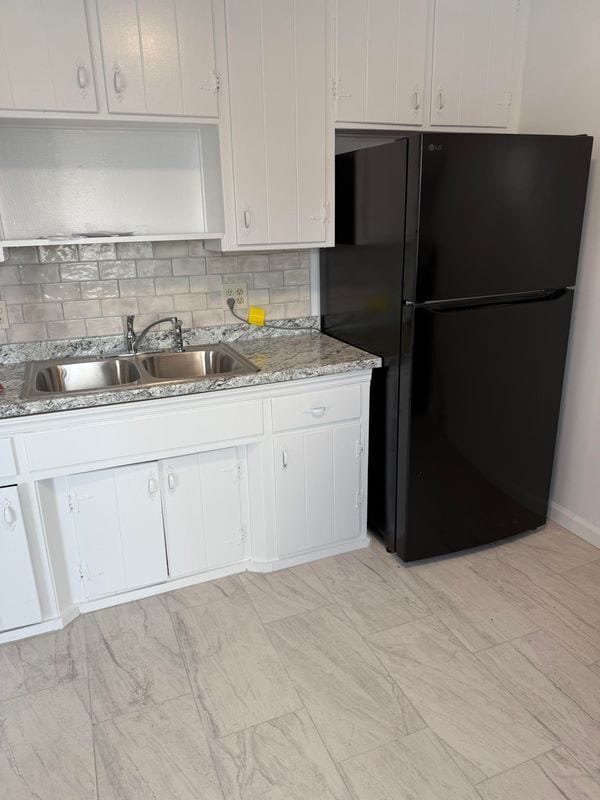 Foto del edificio - 7617 Sturgess Ave