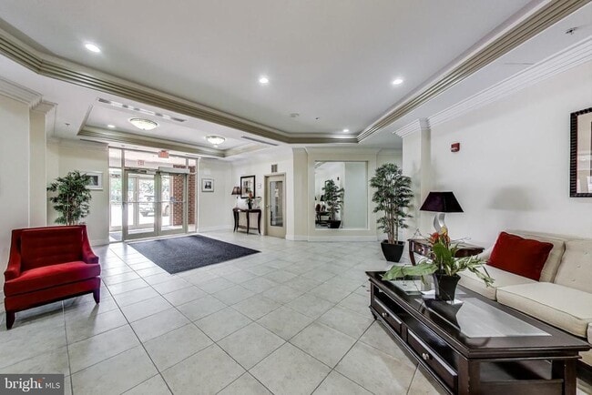 Building Photo - 4480 Market Commons Dr