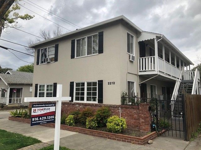 Primary Photo - Nice Upstairs Midtown 1/1