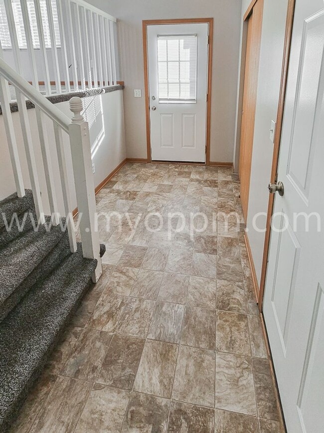 Photo - Gorgeous 3 Bedroom / 2 Bathroom Home | Chalco| $700 off Deposit!