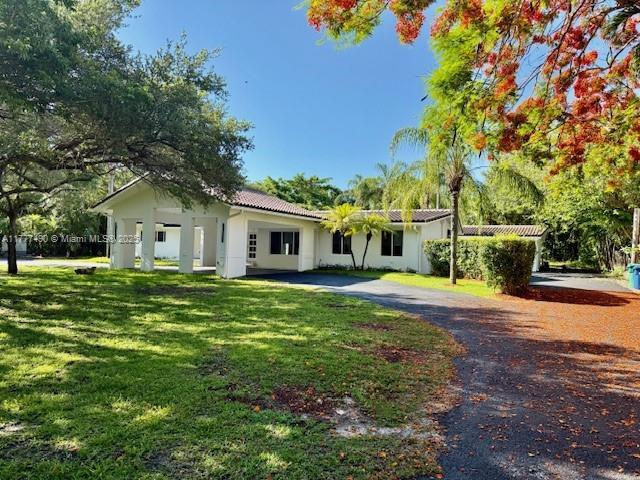 Foto del edificio - 9450 SW 104th St