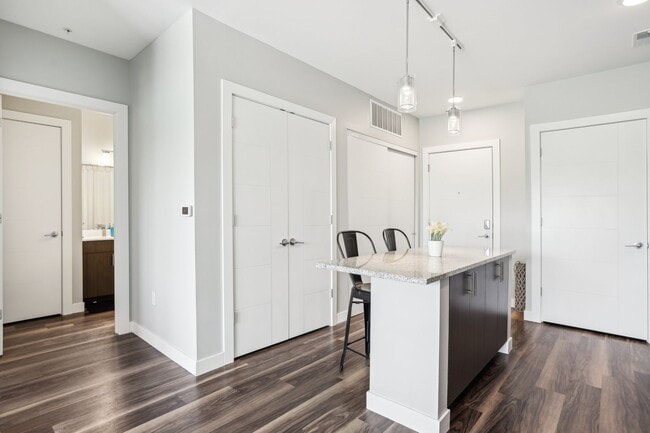 Building Photo - Whispering Heights