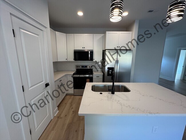 Building Photo - Modern New Build in Gastonia – 3BR/2BA with fenced yard