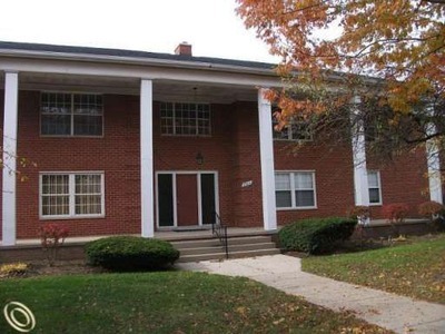 Building Photo - 27671 Echo Valley W