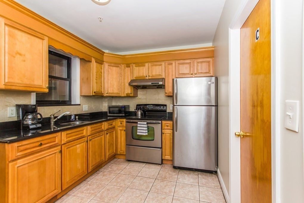 Foto principal - 106 Tyler St