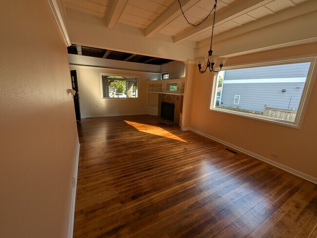 Foto del edificio - 624 NW 11th St