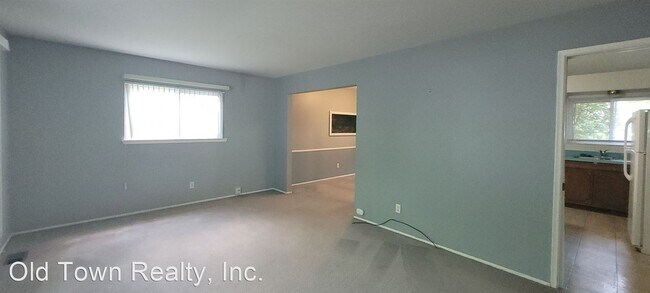 Building Photo - 4 br, 2.5 bath House - 2163 Yorktown