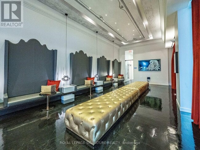 Photo du bâtiment - 197 Yonge St