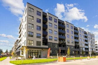 Building Photo - 8509-8158 158 St