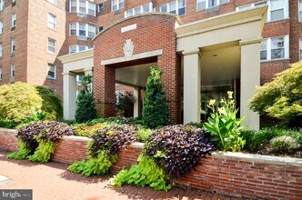 Building Photo - 2500 Q St NW