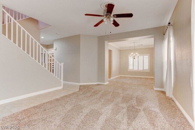 Building Photo - 809 Royal Birch Ln