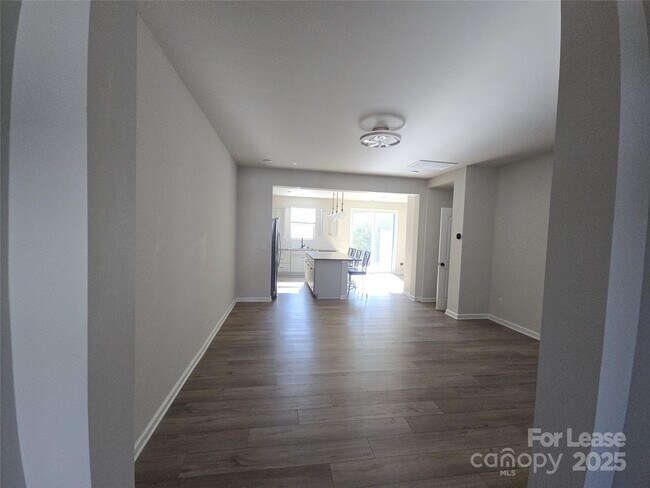 Foto del edificio - 12027 Gambrell Dr