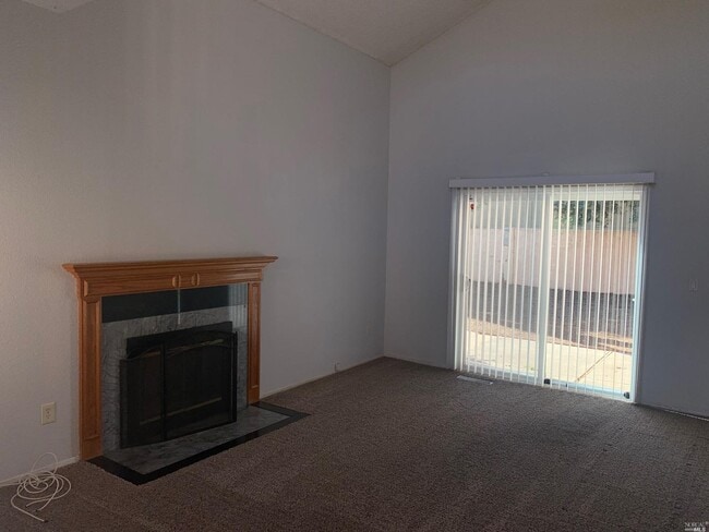 Building Photo - 1140 Hartford Pl
