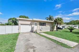 Building Photo - 2623 Jackson St