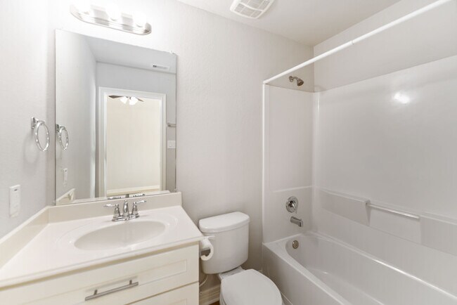 Foto del edificio - 9991 Boulder Bend Ln