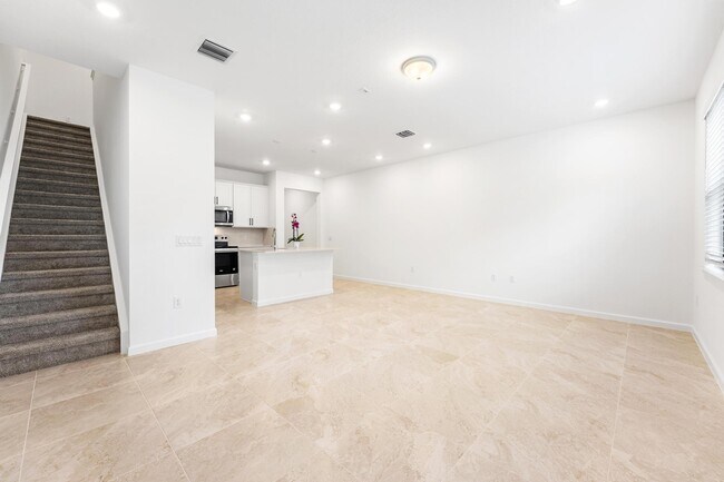 Foto del edificio - 4333 Efendi Dr