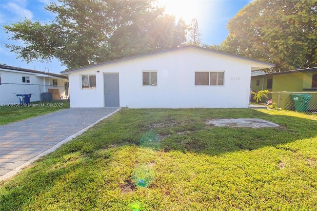 Building Photo - 5510 NW 30th Ave