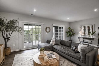 Building Photo - Dorsey Overlook