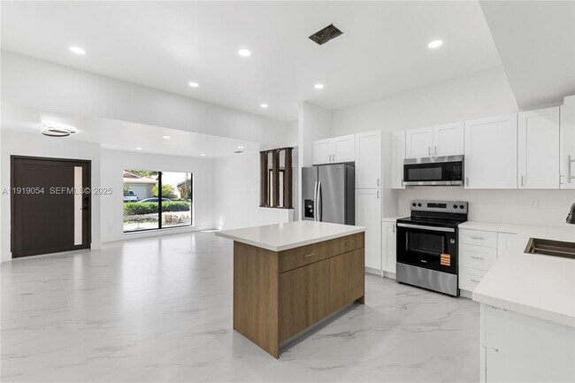 Foto del edificio - 2149 NW 85th Ln