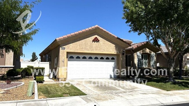 Foto del edificio - Beautiful 2 Bed, 2 Bath Del Webb (55+ Seni...
