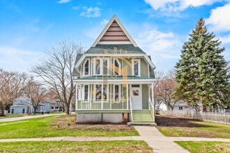 Building Photo - 503 N Michigan St