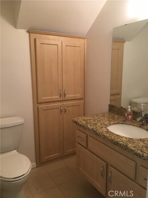 Building Photo - 4734 Cielo Dr