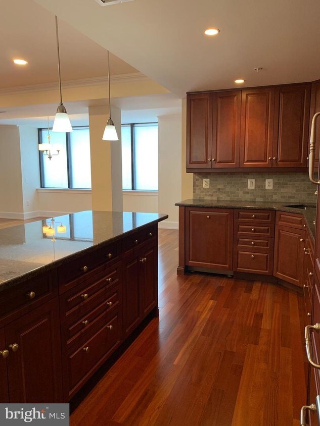 Foto principal - 3503 Rhoads Ave