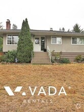 Building Photo - 3807 Marine Dr