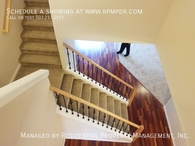 Foto del edificio - 15355 SW Greenfield Dr