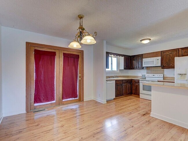 Foto del edificio - 3514 Glory Cir