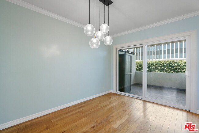 Foto del edificio - 1226 FRANKLIN St
