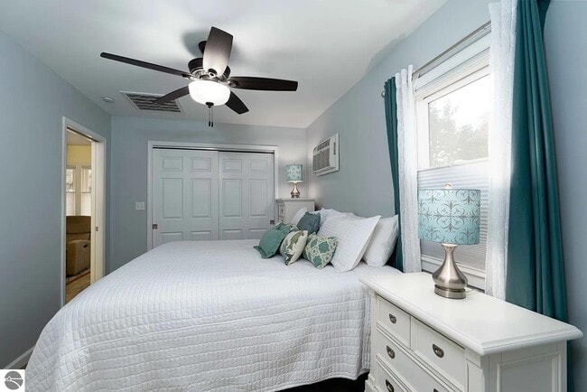 Foto del edificio - 840 Millers Park Rd