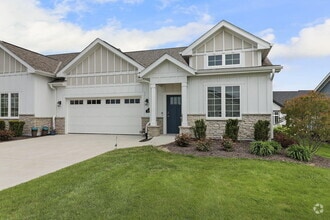 Building Photo - 4706 S Cottage Ln