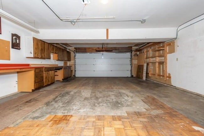 Building Photo - 1004 Potlatch Cir