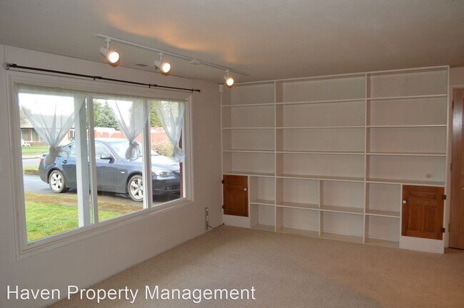 Building Photo - 2 br, 1 bath House - 5134 N 31st Street