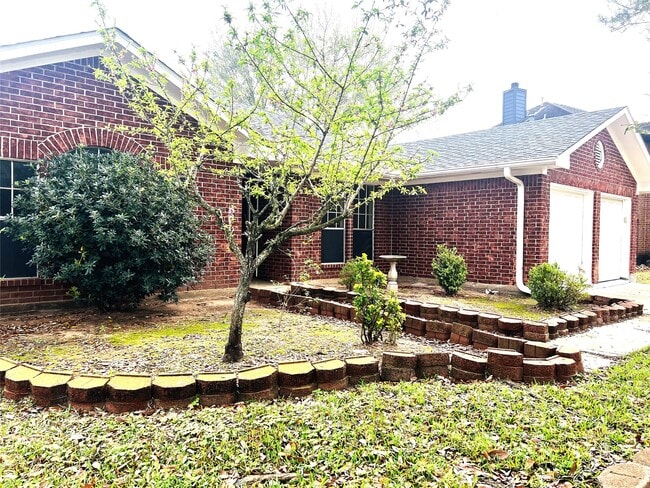 Building Photo - 8239 Squires Pl Dr